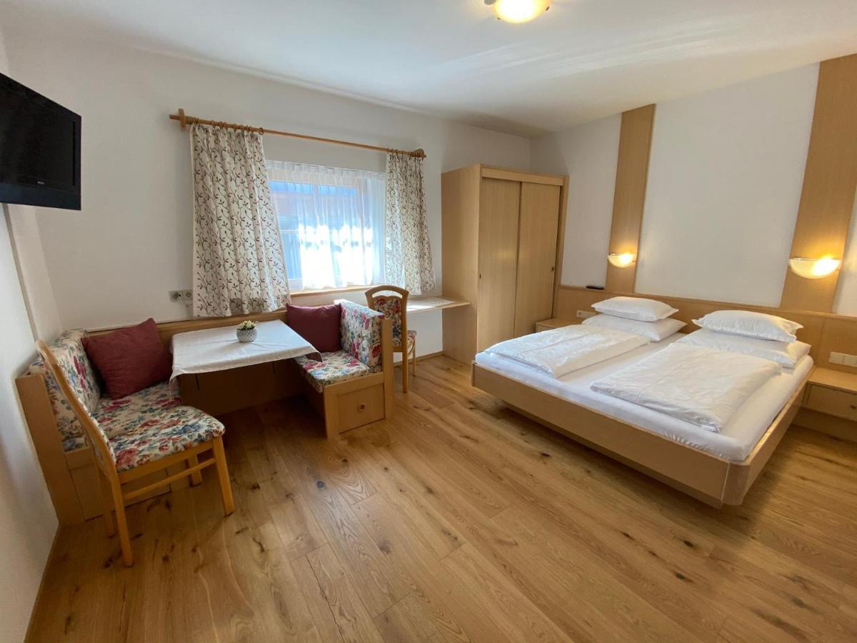 Hotel Lindnerhof Urlaub Am Bauernhof San Lorenzo di Sebato Zewnętrze zdjęcie