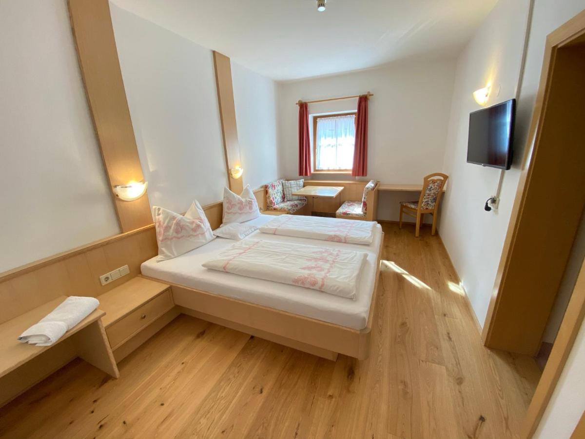 Hotel Lindnerhof Urlaub Am Bauernhof San Lorenzo di Sebato Zewnętrze zdjęcie