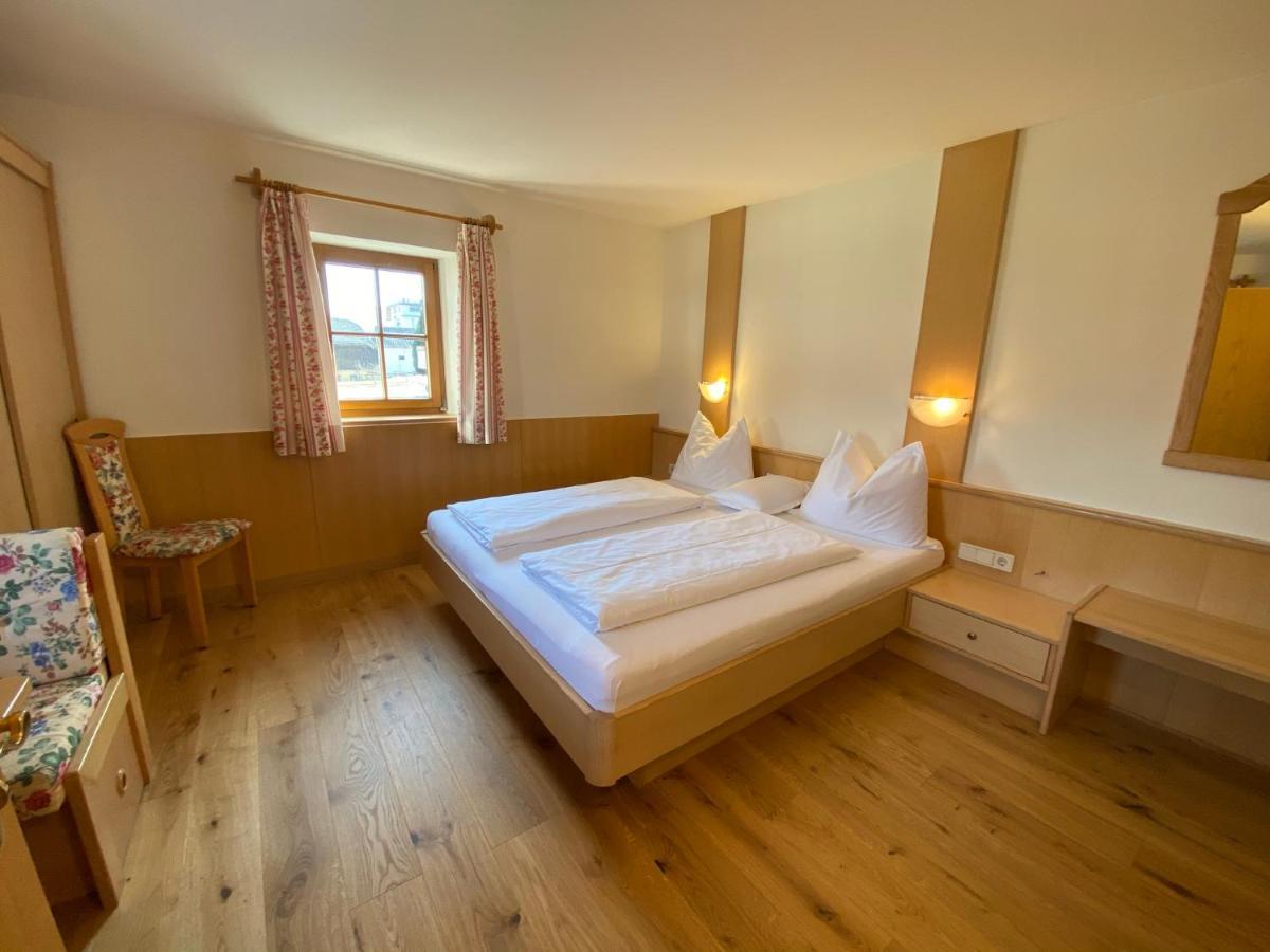 Hotel Lindnerhof Urlaub Am Bauernhof San Lorenzo di Sebato Zewnętrze zdjęcie