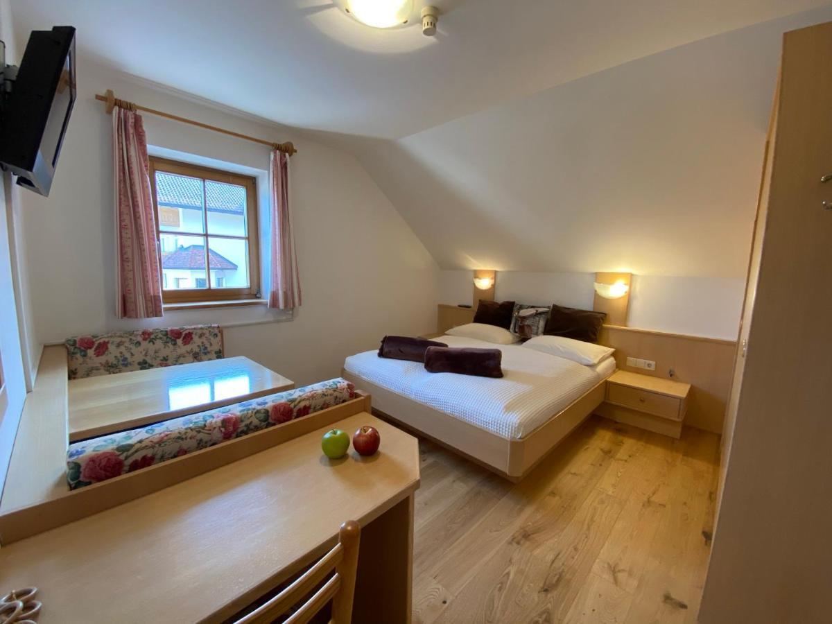 Hotel Lindnerhof Urlaub Am Bauernhof San Lorenzo di Sebato Zewnętrze zdjęcie