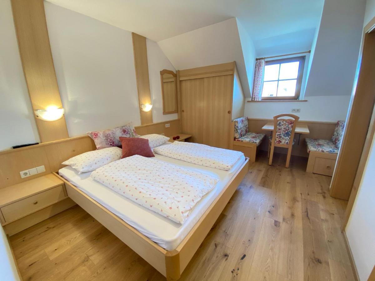 Hotel Lindnerhof Urlaub Am Bauernhof San Lorenzo di Sebato Zewnętrze zdjęcie